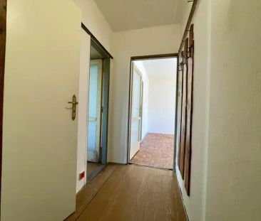 Pronájem bytu, ul. Sokolovská, Praha 9 Libeň, OV, 2+1, 51 m - Fotografie 3