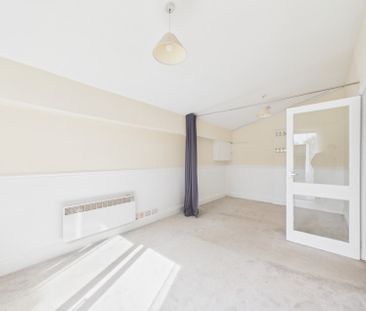 High Street, Stonehouse , Gloucestershire, GL10 - Photo 6