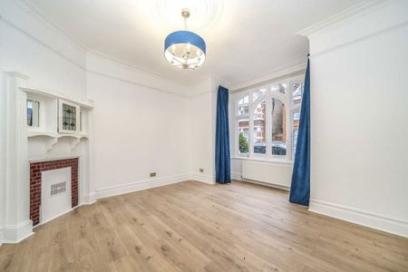 Cleveland Avenue, W4 1SN, London - Photo 2