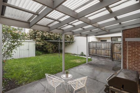 12 Cornwall Street, Brunswick West, VIC 3055 - Photo 2