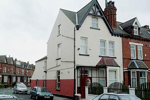 Flat 2, 63 BRUDENELL ROAD Leeds - LS6 1HA - Photo 1