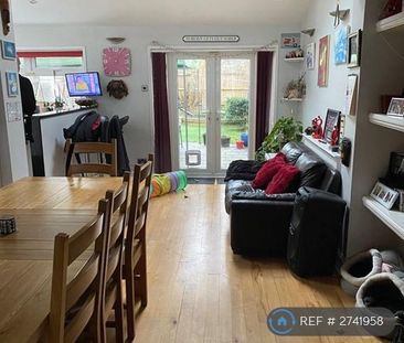 1 bedroom in a house share to rent - Photo 6