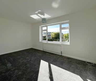 School Cottages, Woking, Surrey, GU22 - Photo 5