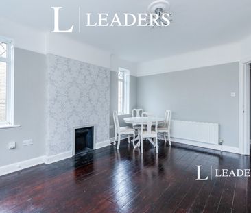 2 bedroom apartment to rent Knyveton Road, Bournemouth, Dorset, BH1 - Photo 2