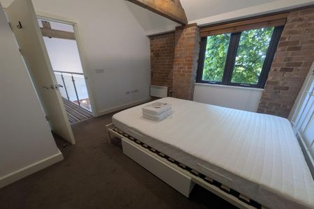 2 bedroom apartment to rent - Photo 3
