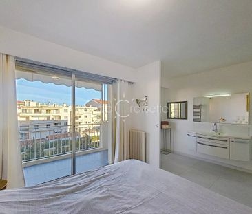 Location Appartement 2 pièces 51m² CANNES 06400 - Photo 5