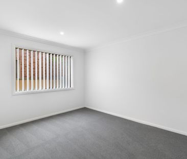 Freshly Updated 3-Bed Gem in Leafy North Gosford - Photo 3