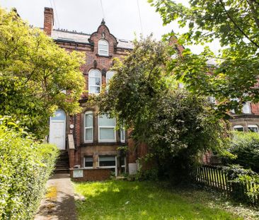 Flat 4, 27 Richmond Road, Headingley, Leeds - Photo 6