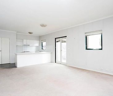 12/1495 Malvern Road, Glen Iris VIC 3146 - Apartment For Rent | Domain - Photo 1