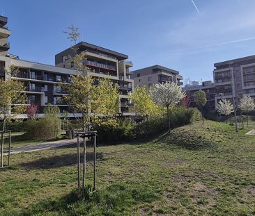 Pronájem bytu 2+kk 50 m² - Fotografie 3