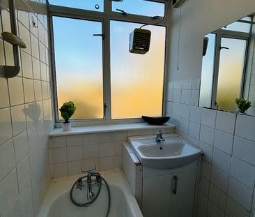 Room in a Shared Flat, Marylands Road, W9 - Photo 1