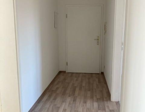 Aufgepasst! Familienwohnung in ruhiger Lage – doppelt Miete sparen! - Photo 1