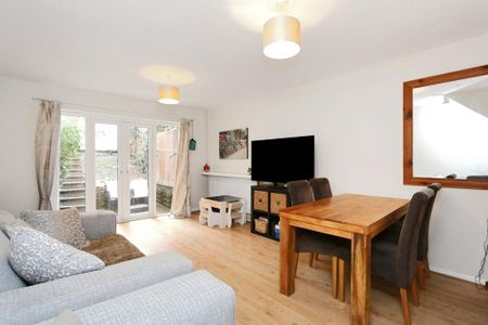 2 bedroom terraced house to rent - Photo 5
