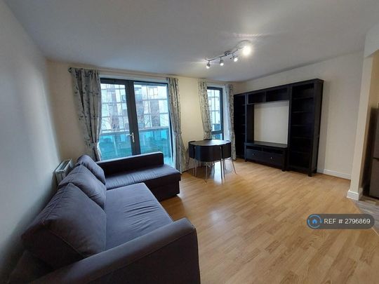 1 bedroom flat to rent - Photo 1