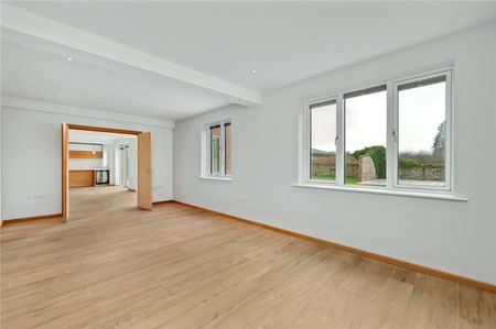 An exceptional newly done four bedroom barn conversion, providing an idyllic countryside setting and spacious and contemporary living accommodation. - Photo 2