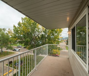 West Edmonton Court - Photo 5