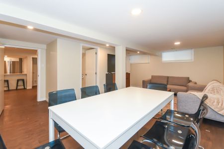 For Lease - 2176 Lambeth Walk Unit# B, Parkway Park - Queensway Terrace S and Area, Ontario - Photo 4