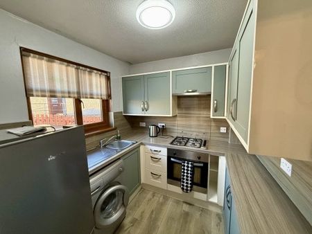 Springbank Terrace, Airdrie, ML6 - Photo 3