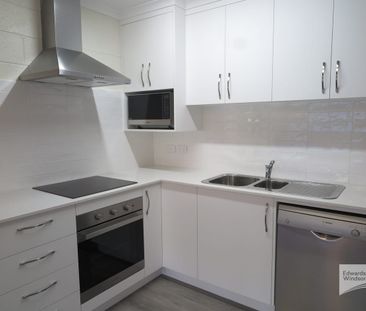 Modern Two-Bedroom Unit in Prime Location - Photo 3