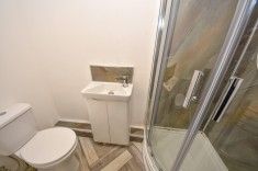 1 bed Room for Rent - Photo 3