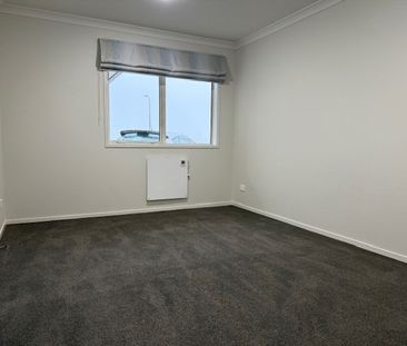 Ready to Move - Welcome Bay - Photo 2
