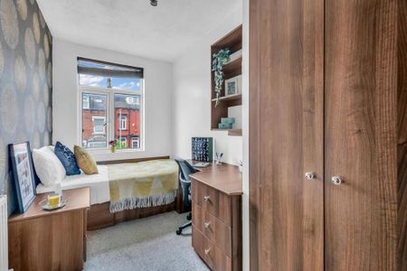 6 bedroom house to rent - Photo 3