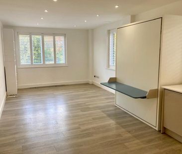 Studio to rent - Photo 1
