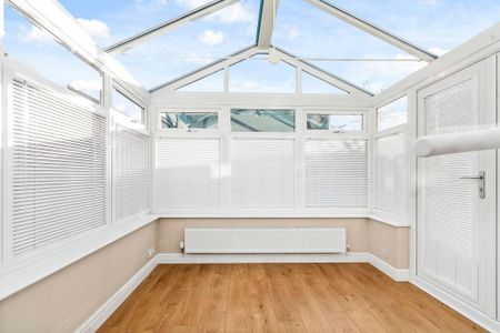 3 bedroom detached house to rent - Photo 2