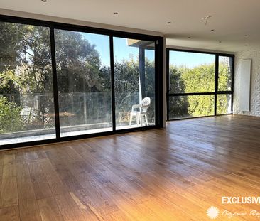 Location Maison 8 pièces 206m² LE PECQ 78230 - Photo 2