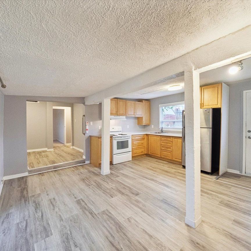 For Lease - 116A High Street, Georgina, Ontario - Photo 1