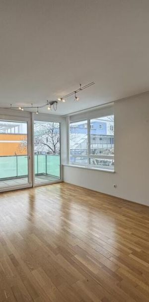 Charmante 2-Zimmer-Wohnung mit Aussicht - Photo 1