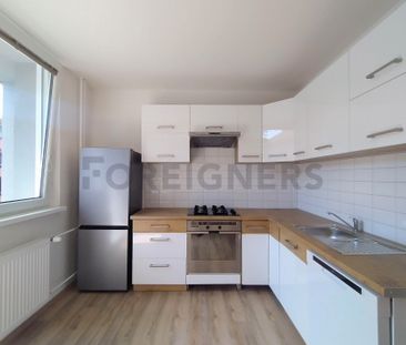Apartment for rent, 2+1 - 1 bedroom, 52m - Photo 1