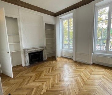 APPARTEMENT T3 A LOUER - Photo 2