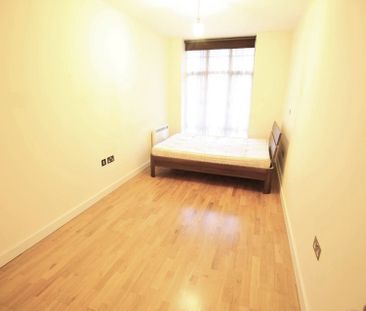 Axminster Road, London - Photo 2