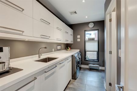 For Lease - 108 Government Road, Toronto, Ontario - Photo 3