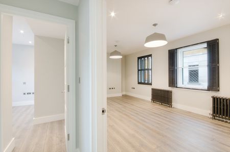 1 Bedroom Flat, Rupert Court, London, Greater London, W1D - Photo 3