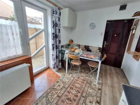 Apartament cu o camera 50mp gradina parcare zona Terezian - Photo 2