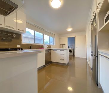 Lovely Family Home - Photo 2