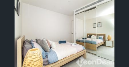 Fully Furnished 1 Bedroom Apartment at Landmark Australia 108 - Photo 3
