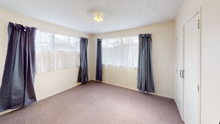 Kelvin Grove - 3 Bedrooms - Photo 2