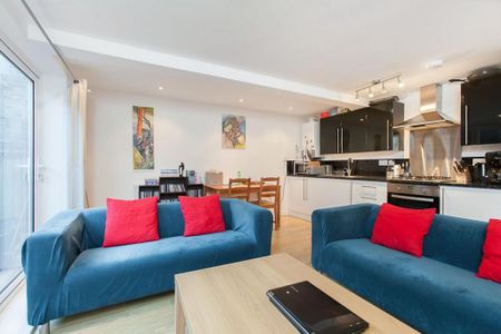 2 bedroom flat to rent - Photo 5