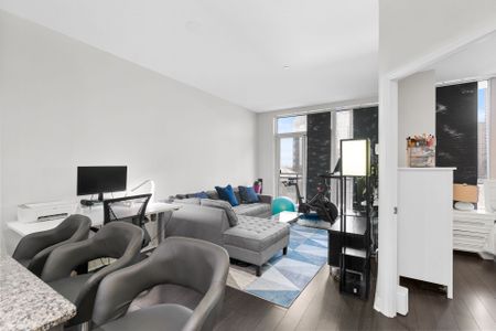 For Lease - 55 Eglinton Avenue Unit# 308, Mississauga, Ontario - Photo 2