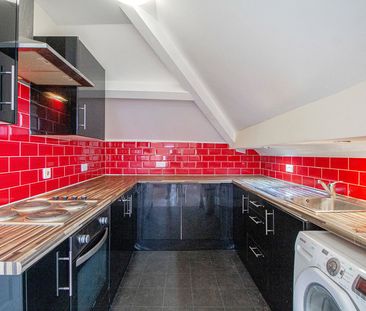 Apt 10, 31 Clarendon Road - Photo 1