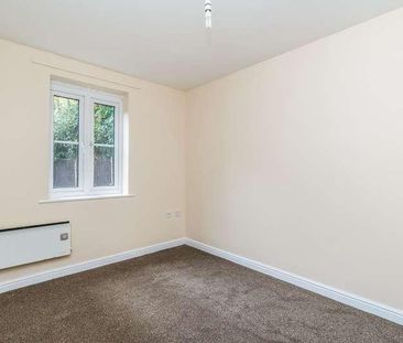 Netley House, Mirabella Close, Southampton, SO19 - Photo 3