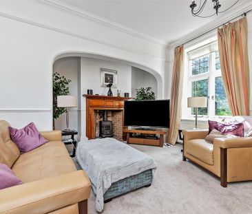 4 bedroom semi-detached house to rent - Photo 3