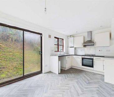 Abelia Close, Paignton, TQ3 - Photo 6