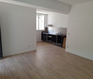 Location Appartement 1 pièce 31m² MONTPELLIER 34070 - Photo 2