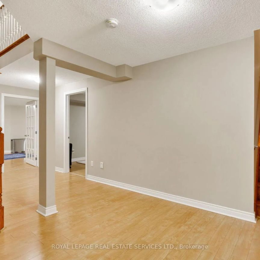 3137 COUNTESS CRESCENT - Photo 1