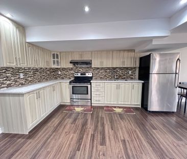 For Lease - 48 Bernbridge Road, Markham, Ontario - Photo 4