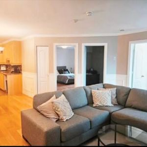 Condo à louer 4 ½ à Bois des Fillion, bel espace lumineux, 1 très grande chambre et une plus petite (idéal pour un bureau), entrée laveuse/sécheuse - Photo 2